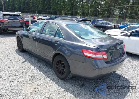2011 Toyota Camry Le z USA, uszkodzony, nr VIN 4T1BF3EKXBU170120